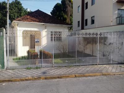 Casa para Venda, em Lorena, bairro Centro, 4 dormit�rios, 1 banheiro, 1 vaga