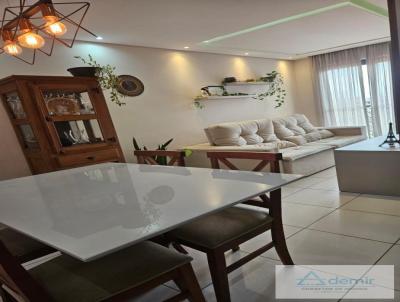 Apartamento para Venda, em Suzano, bairro Conjunto Residencial Irai, 3 dormit�rios, 1 banheiro, 1 vaga