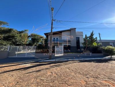 Casa para Venda, em Iju�, bairro Mundstock, 2 dormit�rios, 2 banheiros, 1 su�te, 2 vagas