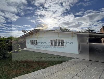 Casa para Venda, em Joinville, bairro Petr�polis, 3 dormit�rios, 4 banheiros, 2 su�tes, 2 vagas