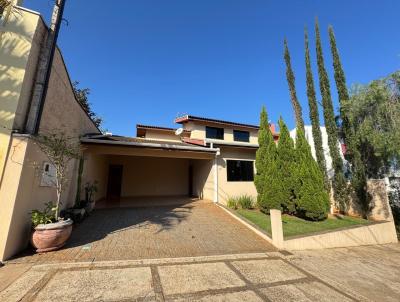 Casa em Condom�nio para Venda, em Tatu�, bairro Vila Monte Verde, 3 dormit�rios, 3 banheiros, 1 su�te, 4 vagas