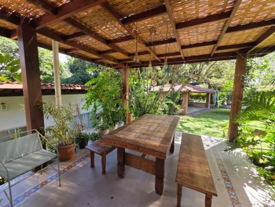 Casa para Venda, em Lauro de Freitas, bairro Encontro das �guas, 5 dormit�rios, 4 banheiros, 2 su�tes, 6 vagas