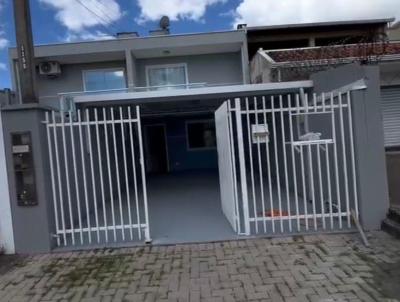 Sobrado para Venda, em Curitiba, bairro Cidade Industrial, 3 dormit�rios, 1 su�te