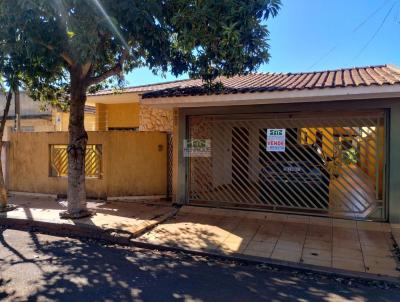 Casa para Venda, em Palmital, bairro Centro, 8 dormit�rios, 4 banheiros, 3 su�tes, 2 vagas