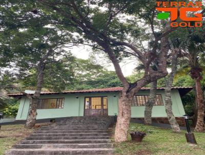 Ch�cara para Venda, em Chapada dos Guimar�es, bairro Florada da serra, 4 dormit�rios, 1 banheiro, 2 su�tes