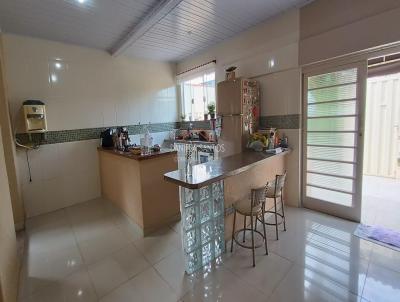 Casa para Venda, em Cristais Paulista, bairro Centro, 4 dormit�rios, 3 banheiros, 1 su�te, 4 vagas