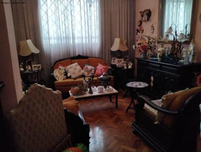 Casa em Condom�nio para Venda, em Niter�i, bairro Santa Rosa, 5 dormit�rios, 3 banheiros, 1 su�te, 2 vagas