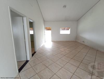 Casa para Venda, em Uberl�ndia, bairro Alto Umuarama, 2 dormit�rios, 2 banheiros, 2 su�tes, 7 vagas