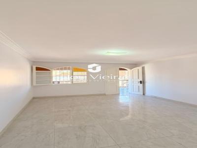 Casa para Venda, em Itabira, bairro Novo Amazonas, 4 dormit�rios, 3 banheiros, 4 vagas