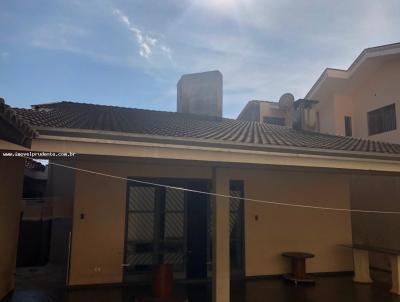Casa para Venda, em Presidente Prudente, bairro Bosque, 4 dormit�rios, 3 banheiros, 2 su�tes, 4 vagas