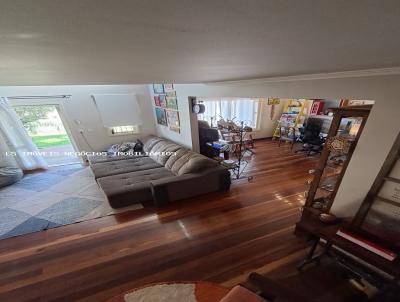 Casa para Venda, em S�o Leopoldo, bairro CRISTO REI, 2 dormit�rios, 3 banheiros, 1 su�te, 2 vagas