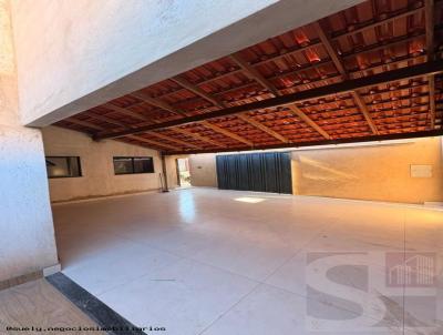 Casa para Venda, em Uberl�ndia, bairro Pacaembu, 3 dormit�rios, 2 banheiros, 1 su�te, 4 vagas
