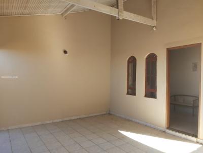 Casa para Venda, em G�lia, bairro Conjunto Habitacional Flamboyant, 2 dormit�rios, 1 banheiro, 1 su�te, 2 vagas