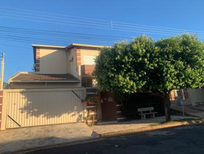 Casa para Venda, em Martin�polis, bairro jardim o Pioneiro, 3 dormit�rios, 3 banheiros, 1 su�te, 2 vagas