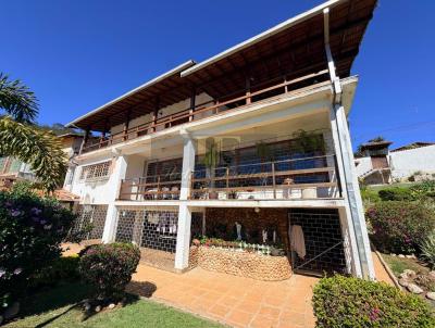 Casa para Venda, em Teres�polis, bairro Jardim Cascata, 5 dormit�rios, 4 banheiros, 1 su�te, 2 vagas