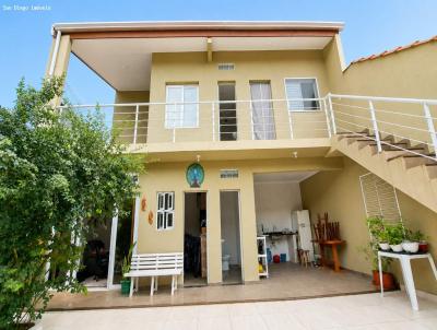 Casa para Venda, em Caraguatatuba, bairro Massagua�u