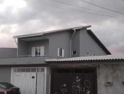 Casa / Sobrado para Venda, em Itaquaquecetuba, bairro Jardim F�lix e Milton, 3 dormit�rios, 2 banheiros, 1 su�te, 2 vagas