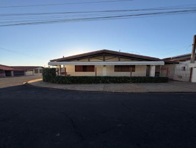 Casa para Venda, em , bairro Parque Nove de Julho, 2 dormit�rios, 1 banheiro, 1 su�te, 1 vaga