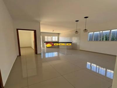 Casa para Loca��o, em Uberl�ndia, bairro Pacaembu, 3 dormit�rios, 3 banheiros, 1 su�te, 3 vagas