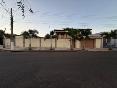 Casa para Venda, em , bairro Ch�cara Moura Leite, 2 dormit�rios, 1 banheiro, 1 su�te, 1 vaga
