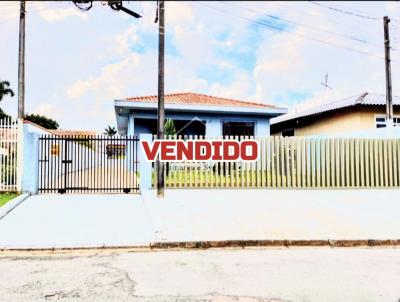 Casa para Venda, em Curitiba, bairro Pinheirinho, 3 dormit�rios, 1 banheiro, 4 vagas