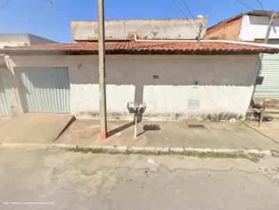 Casa para Venda, em Montes Claros, bairro Ciro dos Anjos, 3 dormit�rios, 1 banheiro, 2 vagas
