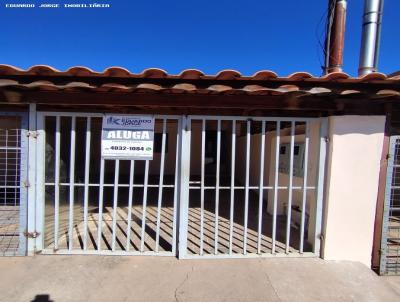 Casa / Sobrado para Loca��o, em Bragan�a Paulista, bairro UBERABA, 2 dormit�rios, 2 banheiros, 1 vaga