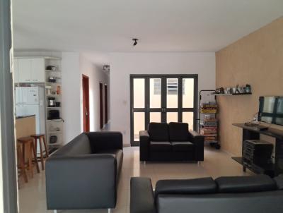 Casa para Venda, em Ca�apava, bairro Jardim Am�lia, 3 dormit�rios, 3 banheiros, 1 su�te, 3 vagas