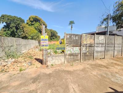 Terreno para Venda, em Araguari, bairro Santa Helena