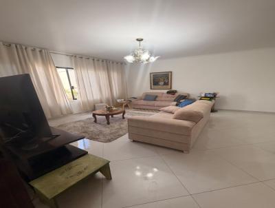 Casa para Venda, em Mogi das Cruzes, bairro Vila Lav�nia, 2 dormit�rios, 3 banheiros, 1 su�te, 2 vagas