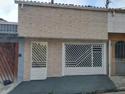 Casa para Venda, em Santo Andr�, bairro Condom�nio Maracan�, 4 dormit�rios, 4 banheiros, 1 vaga